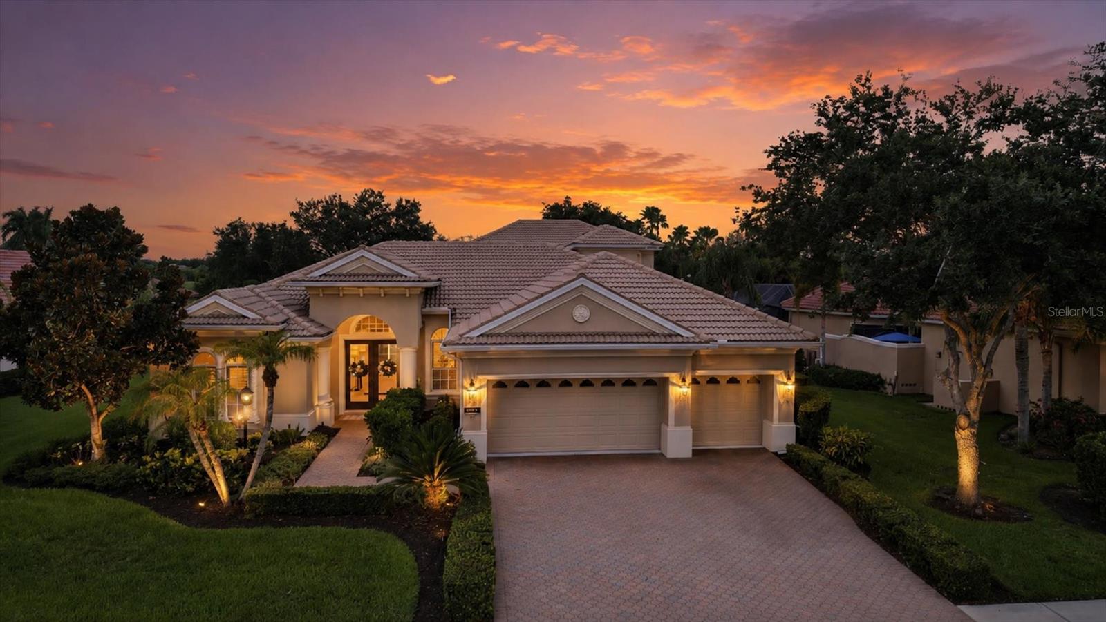 6806 DOMINION LN — photo 3