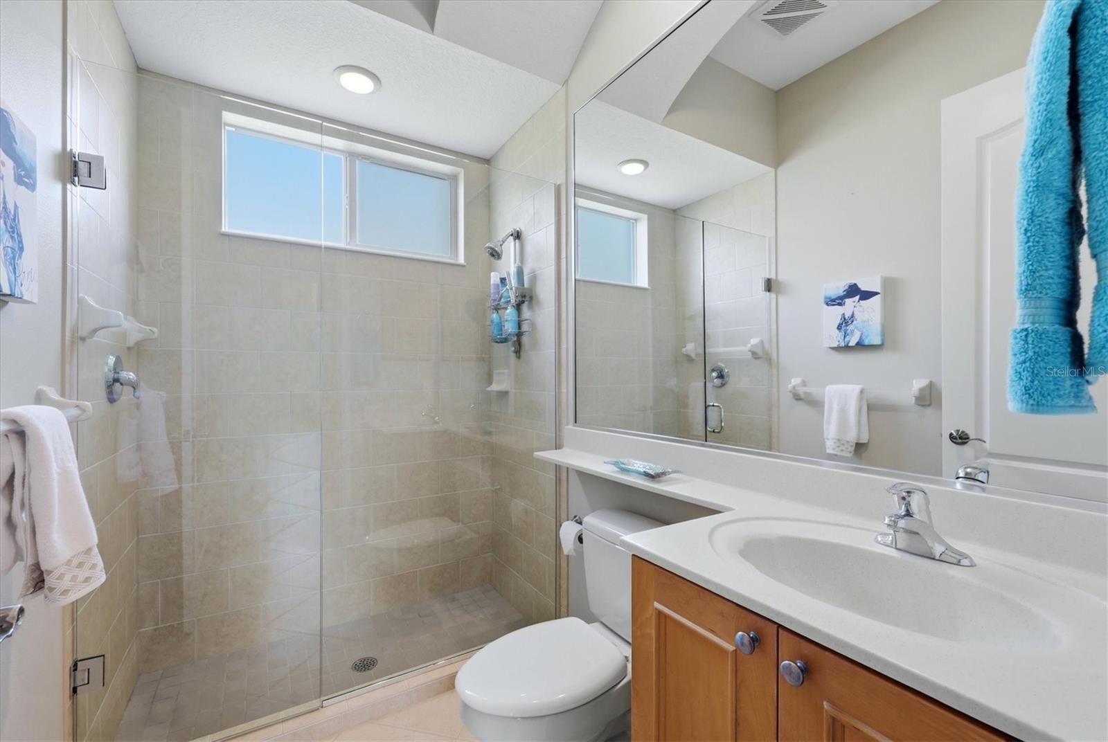 6806 DOMINION LN — photo 34