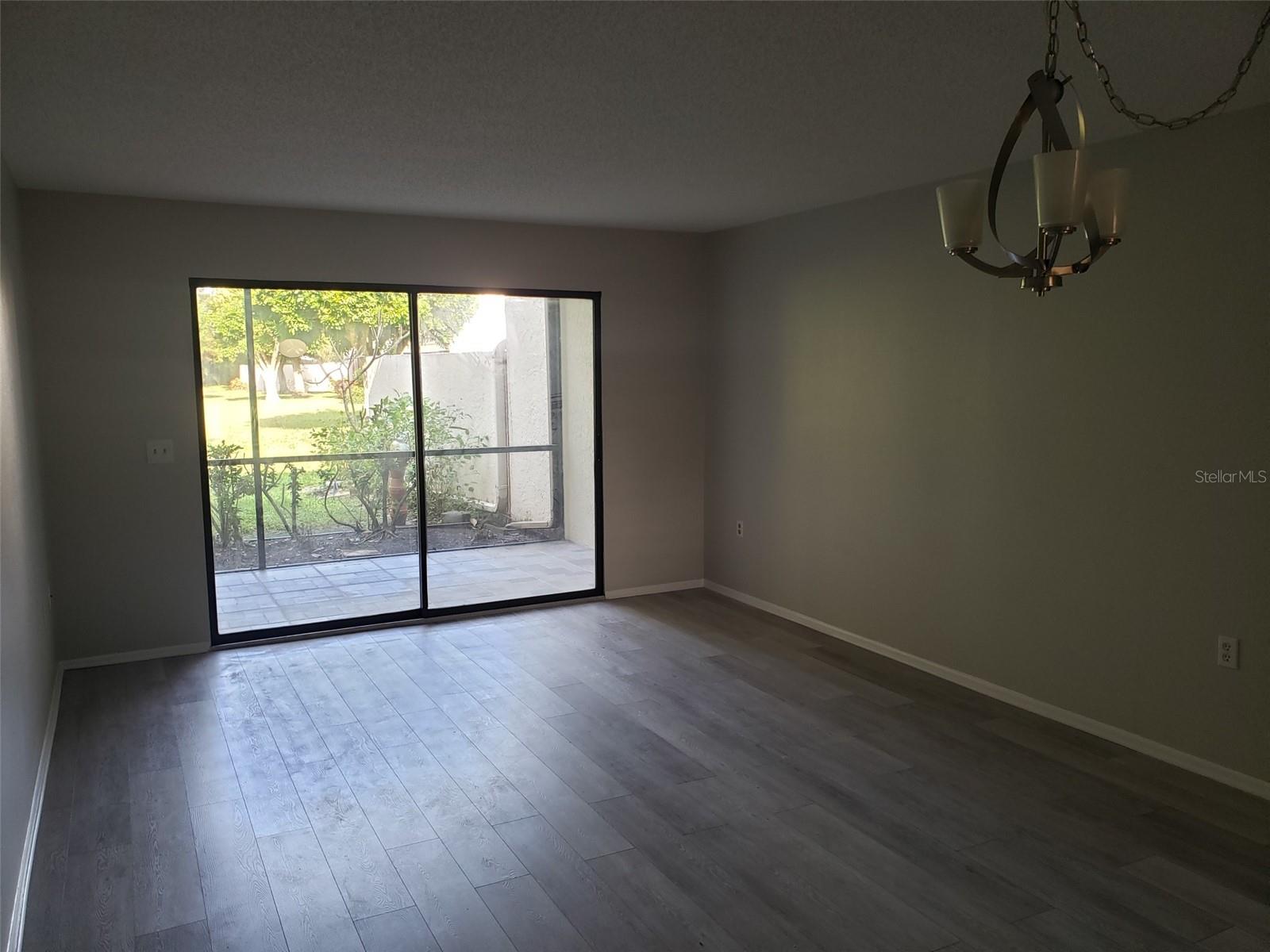 549 LAKESIDE DR #549 — photo 6