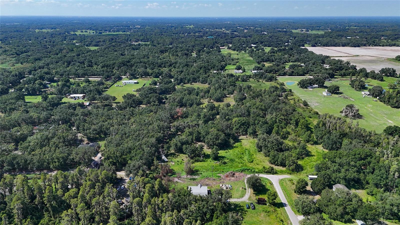 RED HAWK LN — photo 11