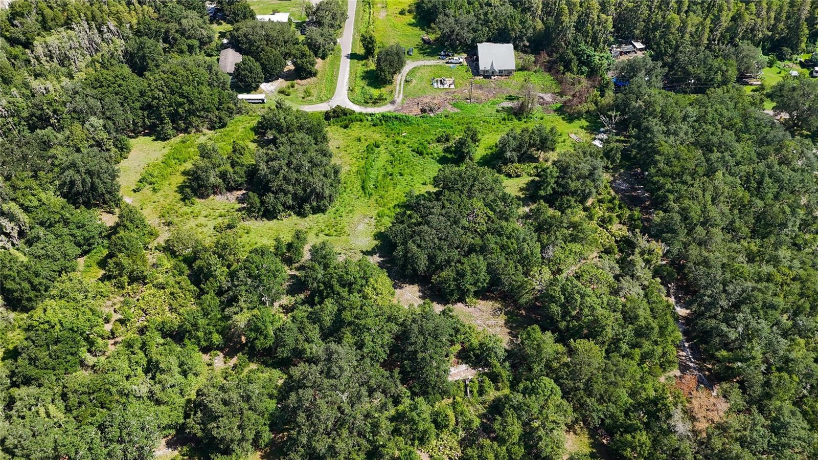 RED HAWK LN — photo 35