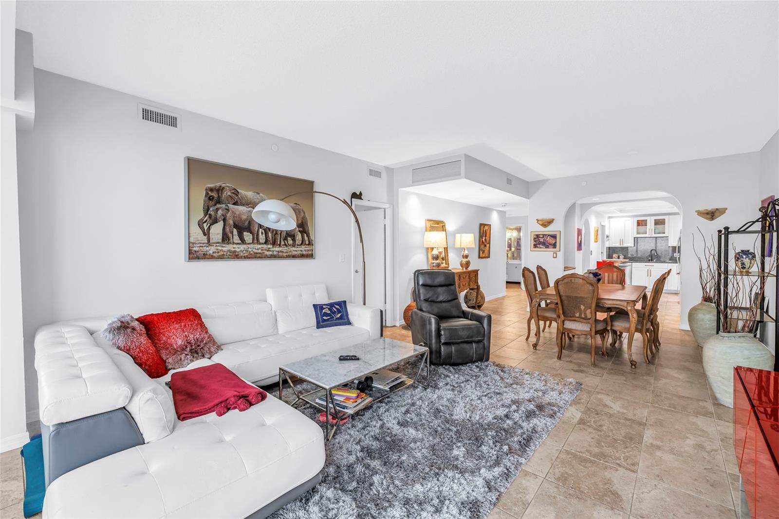 1 BEACH DR SE #1907 — photo 11