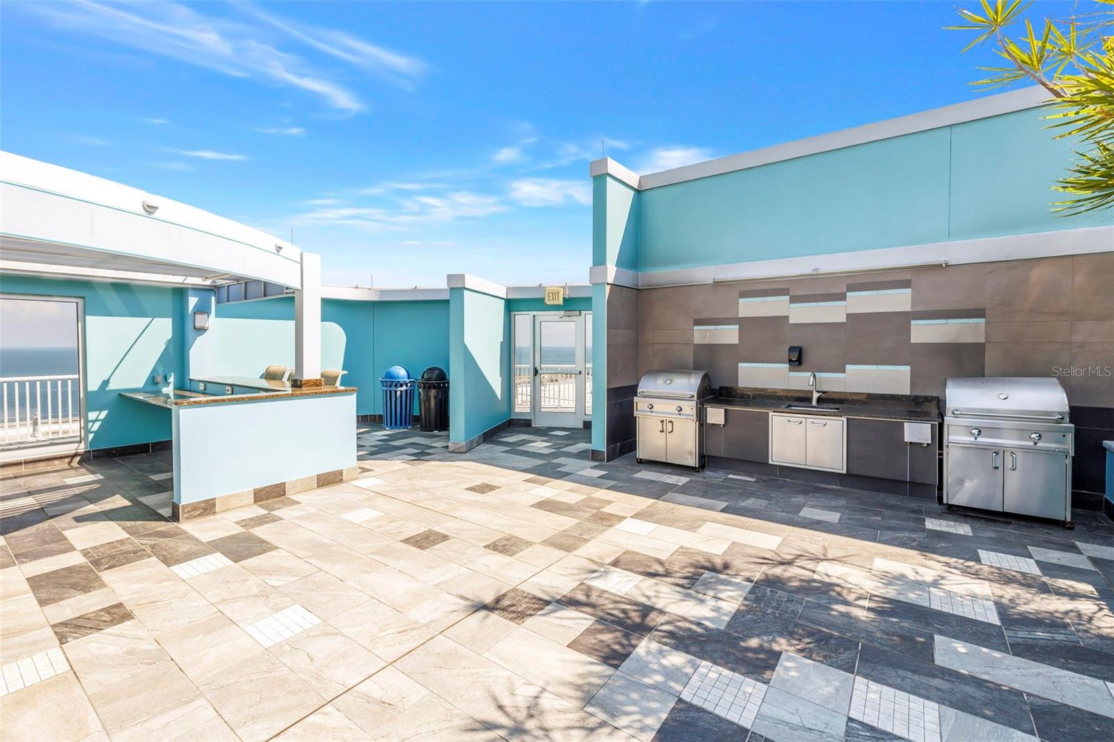 1 BEACH DR SE #1907 — photo 2