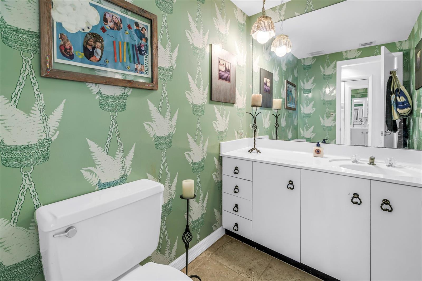 1 BEACH DR SE #1907 — photo 25