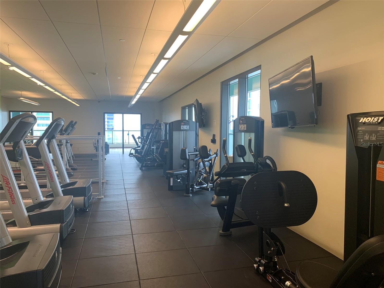 1 BEACH DR SE #1907 — photo 29