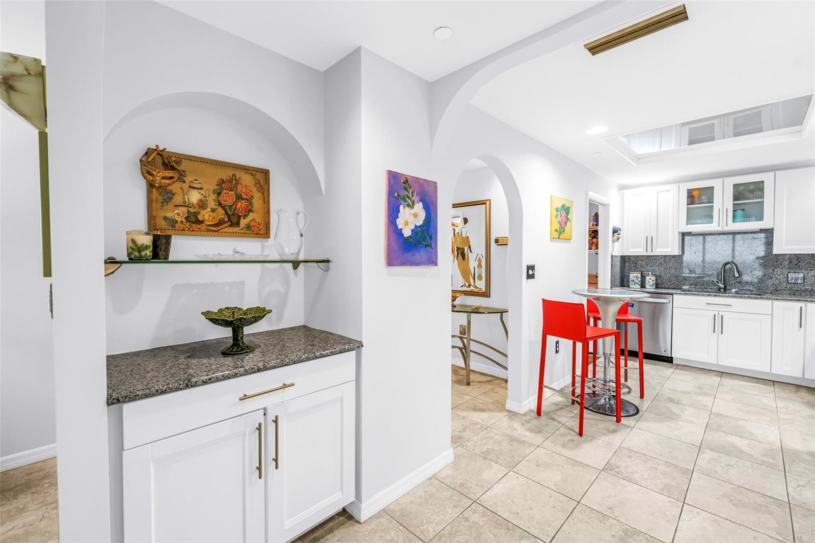 1 BEACH DR SE #1907 — photo 9