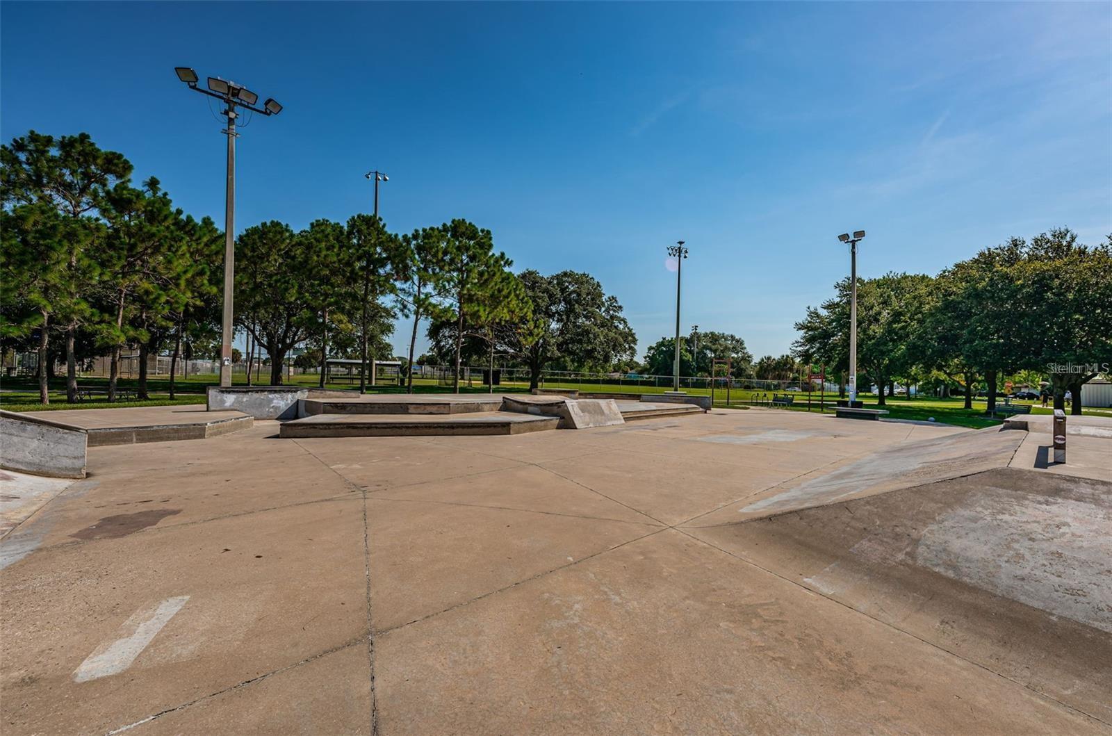 2117 LAKEWOOD CLUB DR S #7K — photo 47