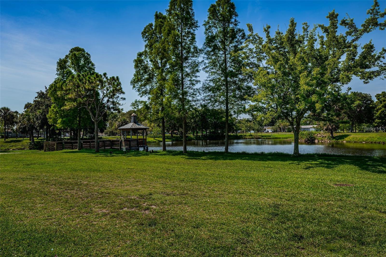 2117 LAKEWOOD CLUB DR S #7K — photo 42