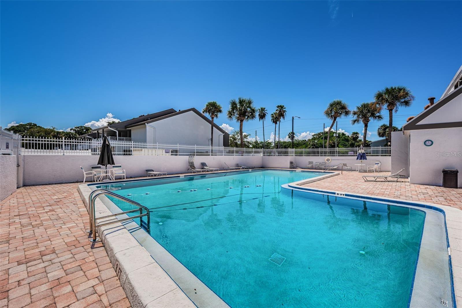 2117 LAKEWOOD CLUB DR S #7K — photo 34