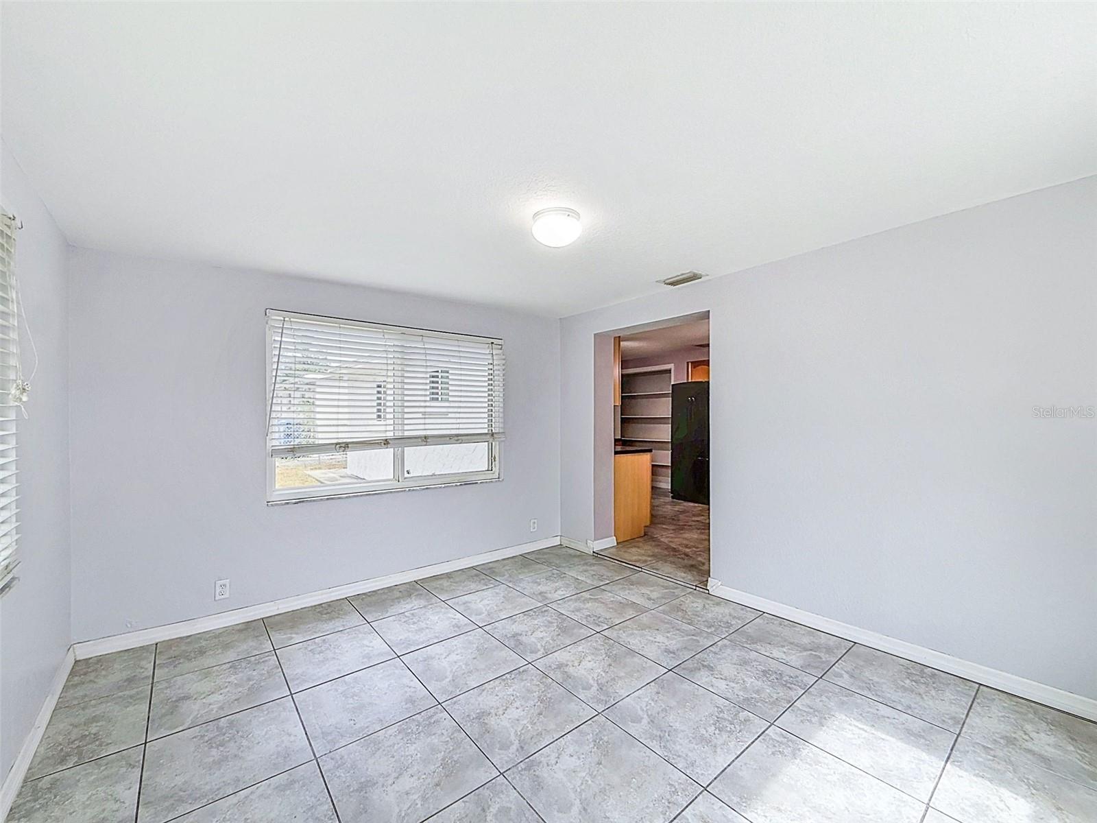 4925 BEACON HILL DR — photo 22