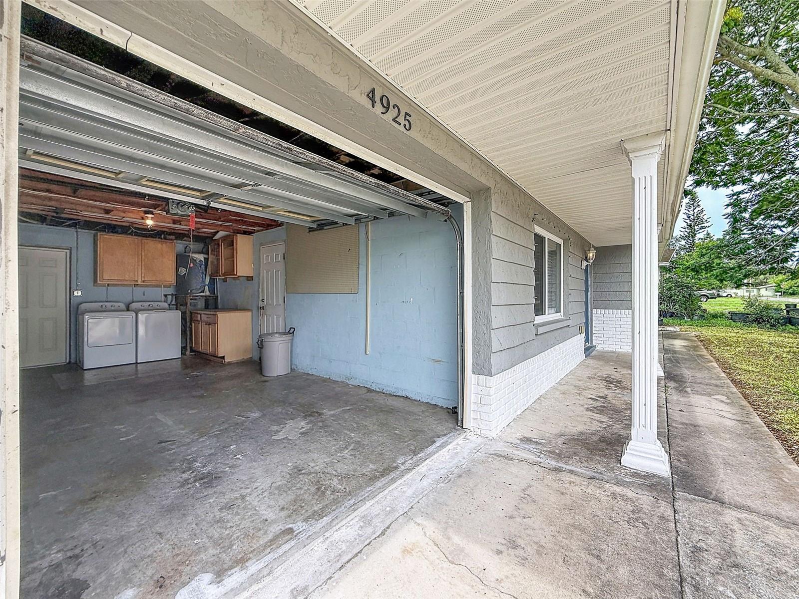 4925 BEACON HILL DR — photo 43