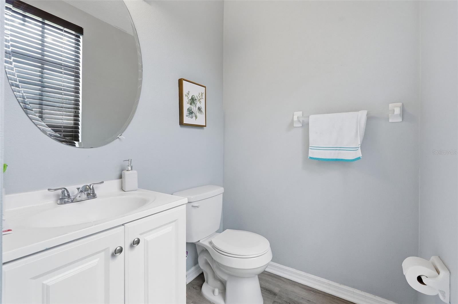 1250 CHARLESWORTH DR — photo 14