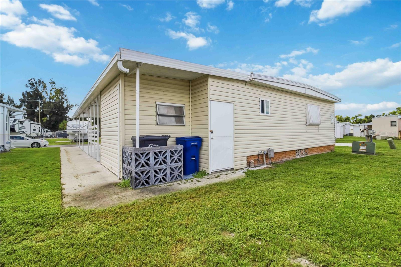 5510 DENMARK DR — photo 26