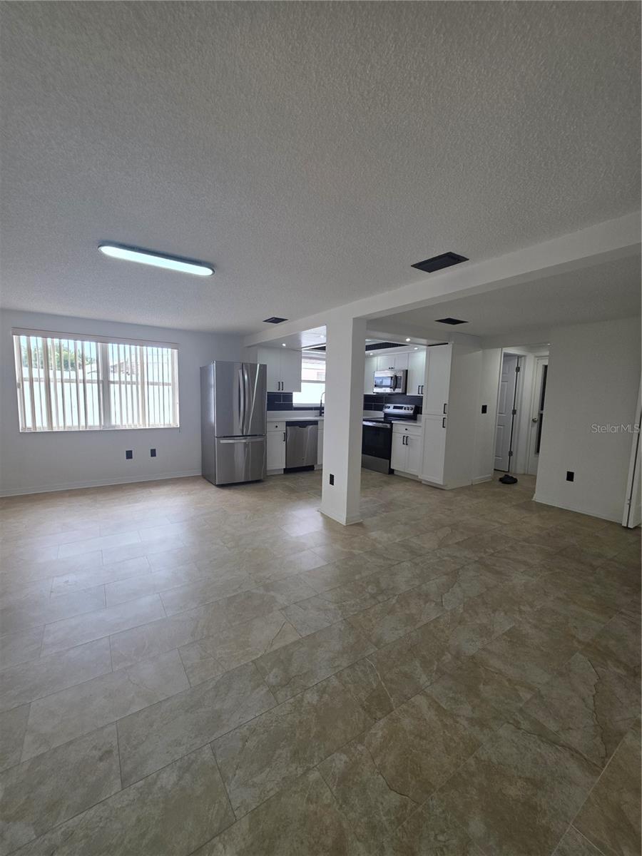 8948 SAINT REGIS LN — photo 15