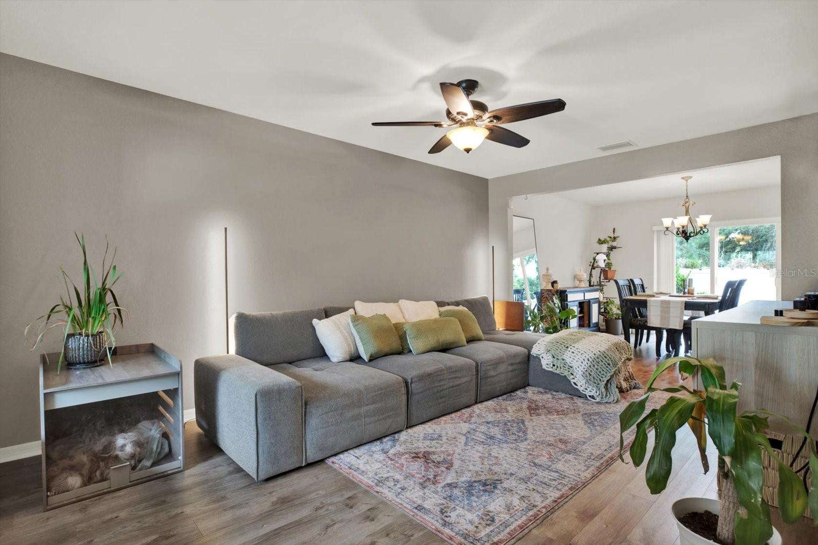 3017 MOJAVE OAK DR — photo 4