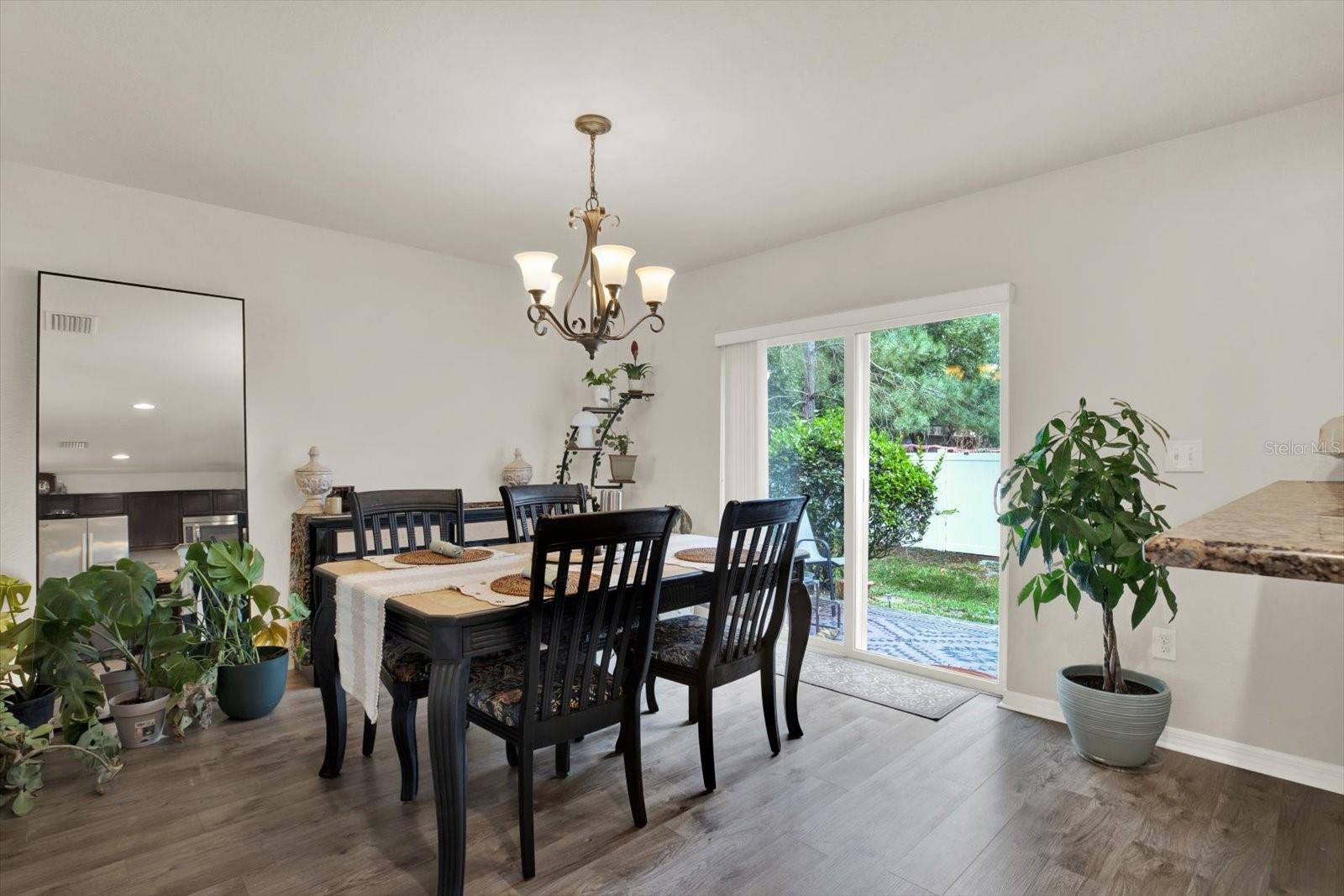 3017 MOJAVE OAK DR — photo 8