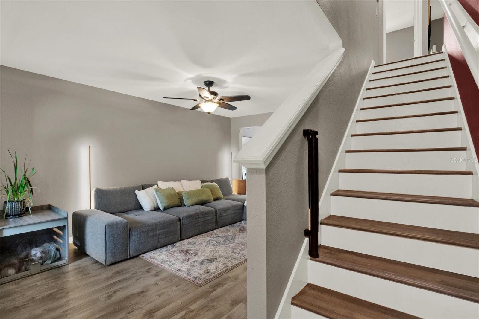 3017 MOJAVE OAK DR — photo 3