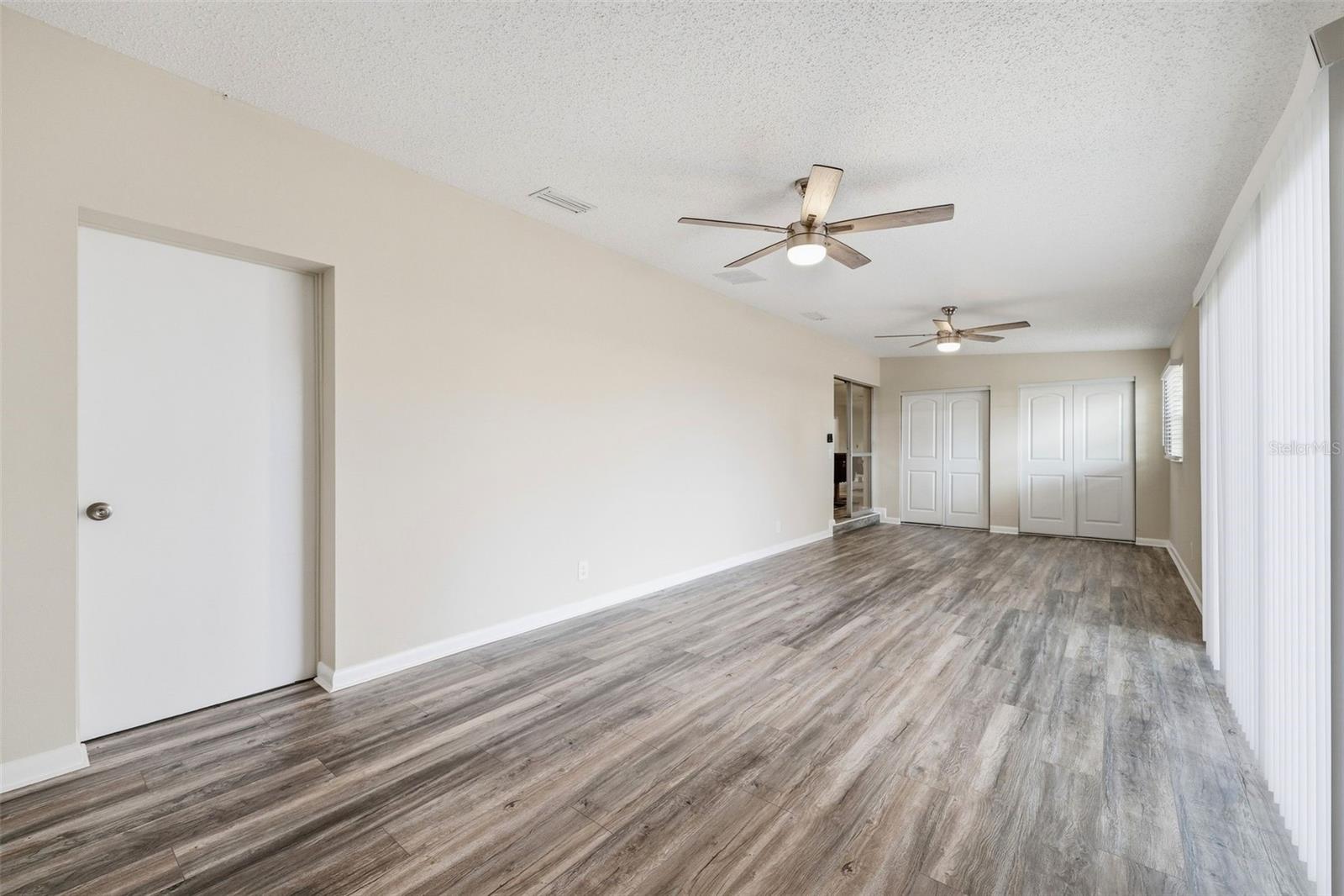 2327 W KNOLLWOOD PL — photo 31