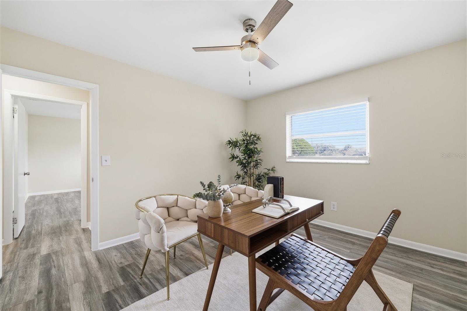 2327 W KNOLLWOOD PL — photo 22