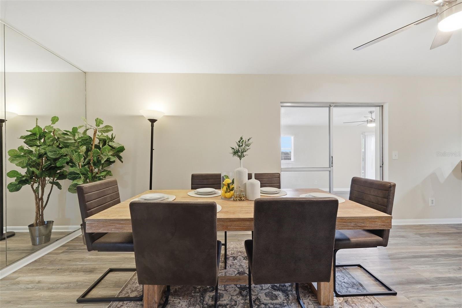 2327 W KNOLLWOOD PL — photo 14