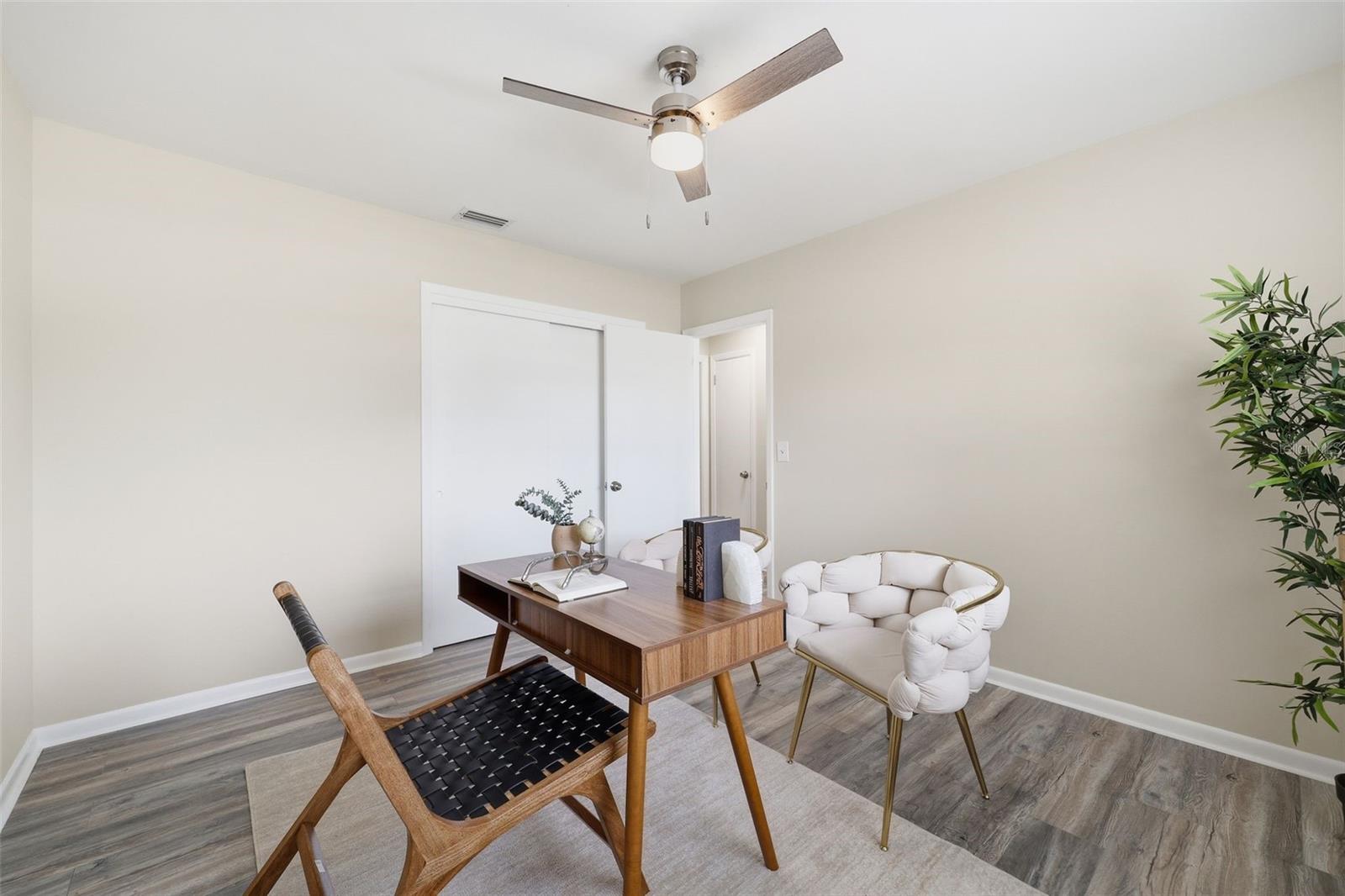 2327 W KNOLLWOOD PL — photo 23