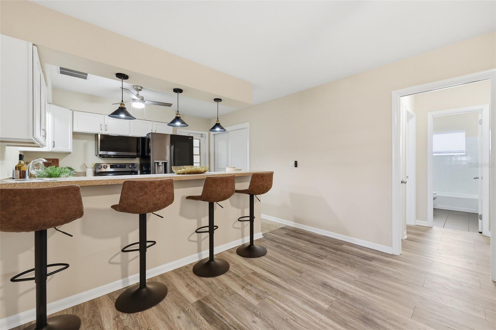 2327 W KNOLLWOOD PL — photo 17