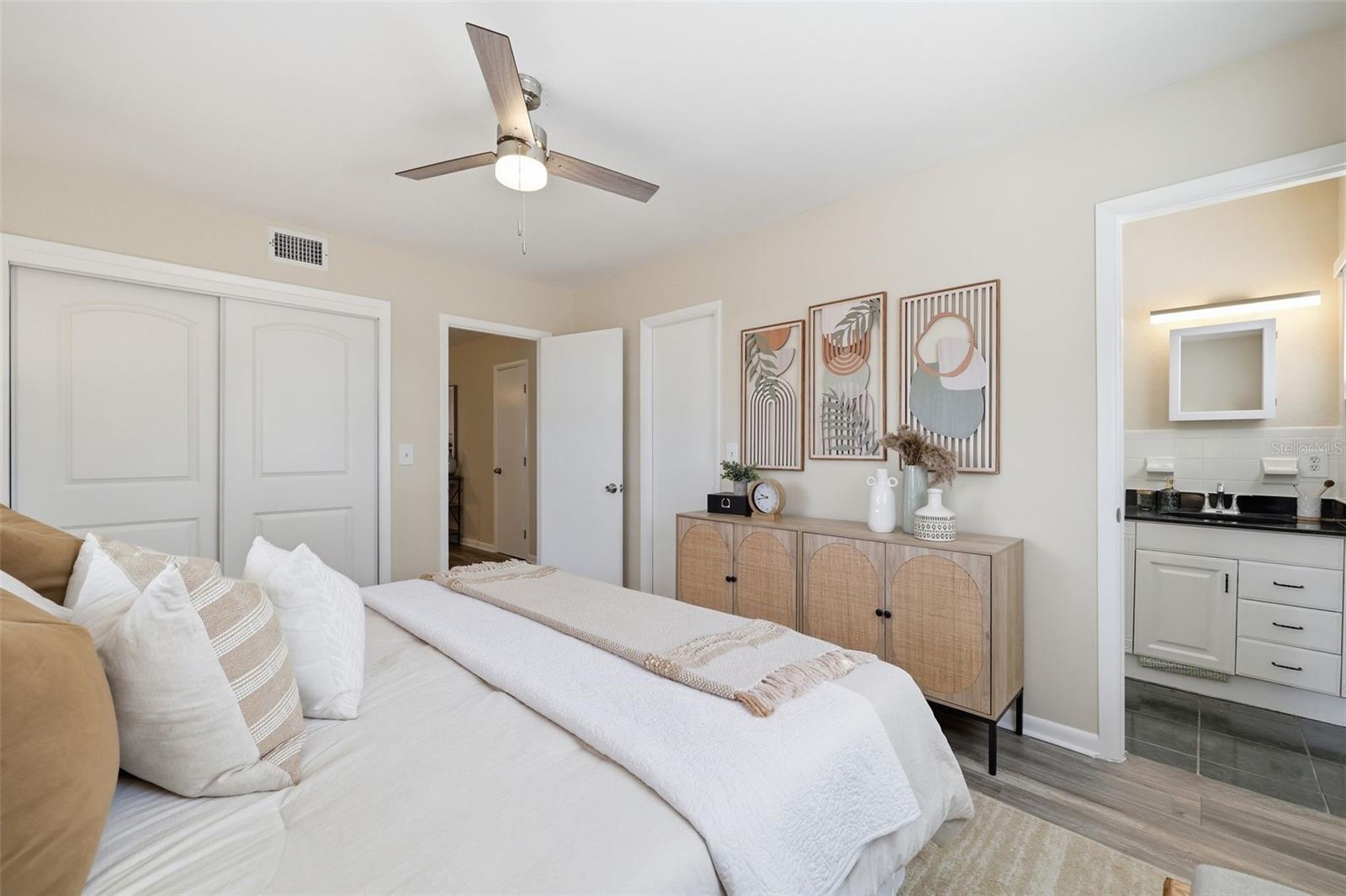 2327 W KNOLLWOOD PL — photo 10