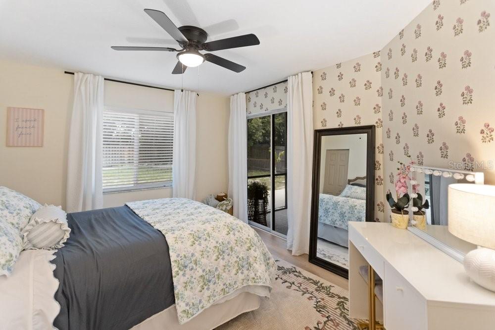 10551 MAGRATH LN — photo 24