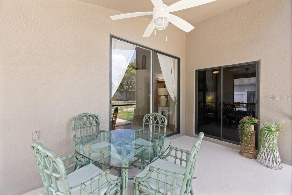 10551 MAGRATH LN — photo 28