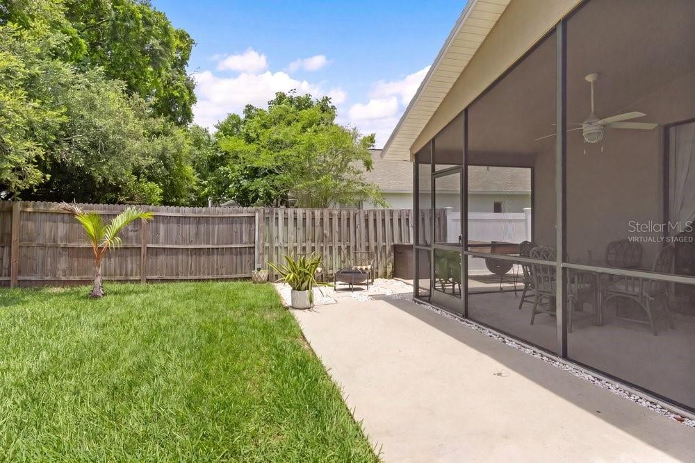 10551 MAGRATH LN — photo 29