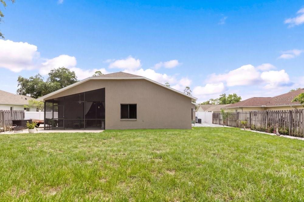 10551 MAGRATH LN — photo 35