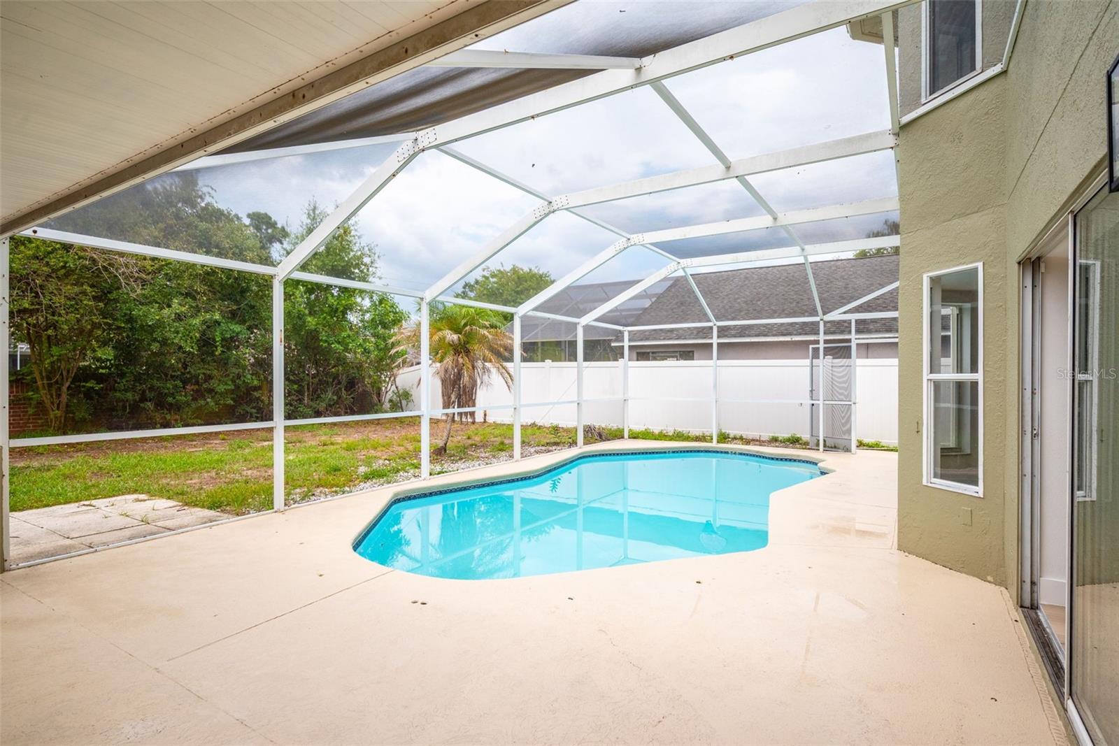 10224 MERRIMAC MANOR DR — photo 38