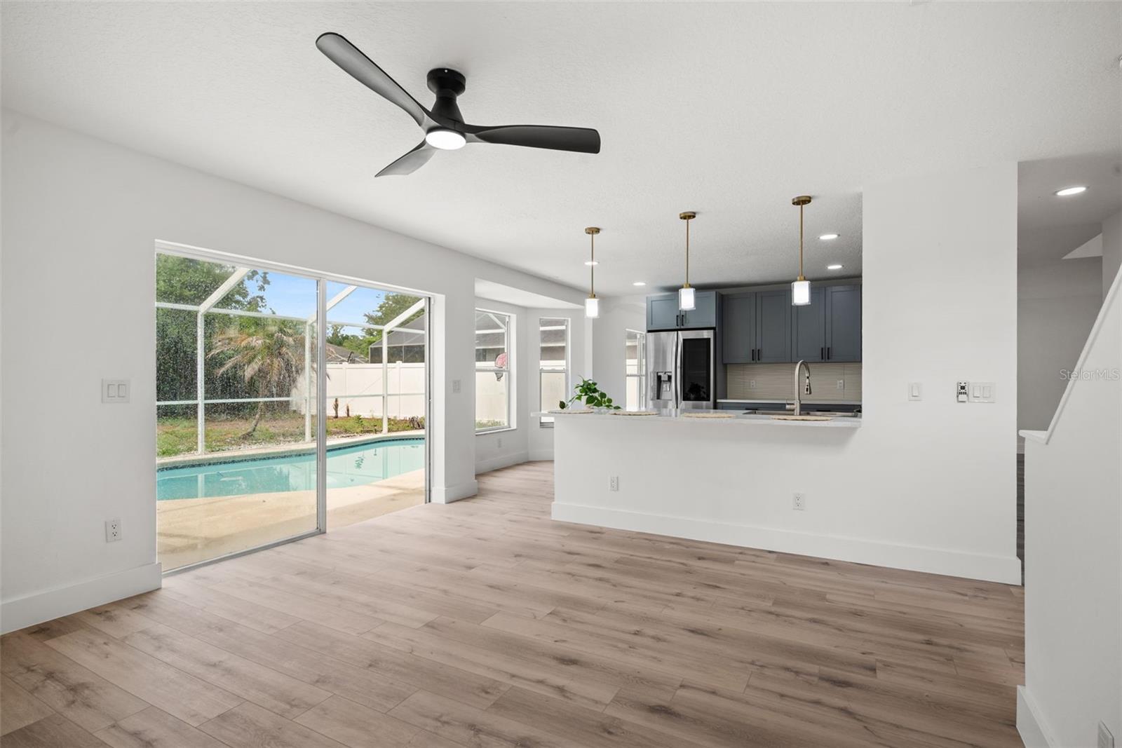 10224 MERRIMAC MANOR DR — photo 17