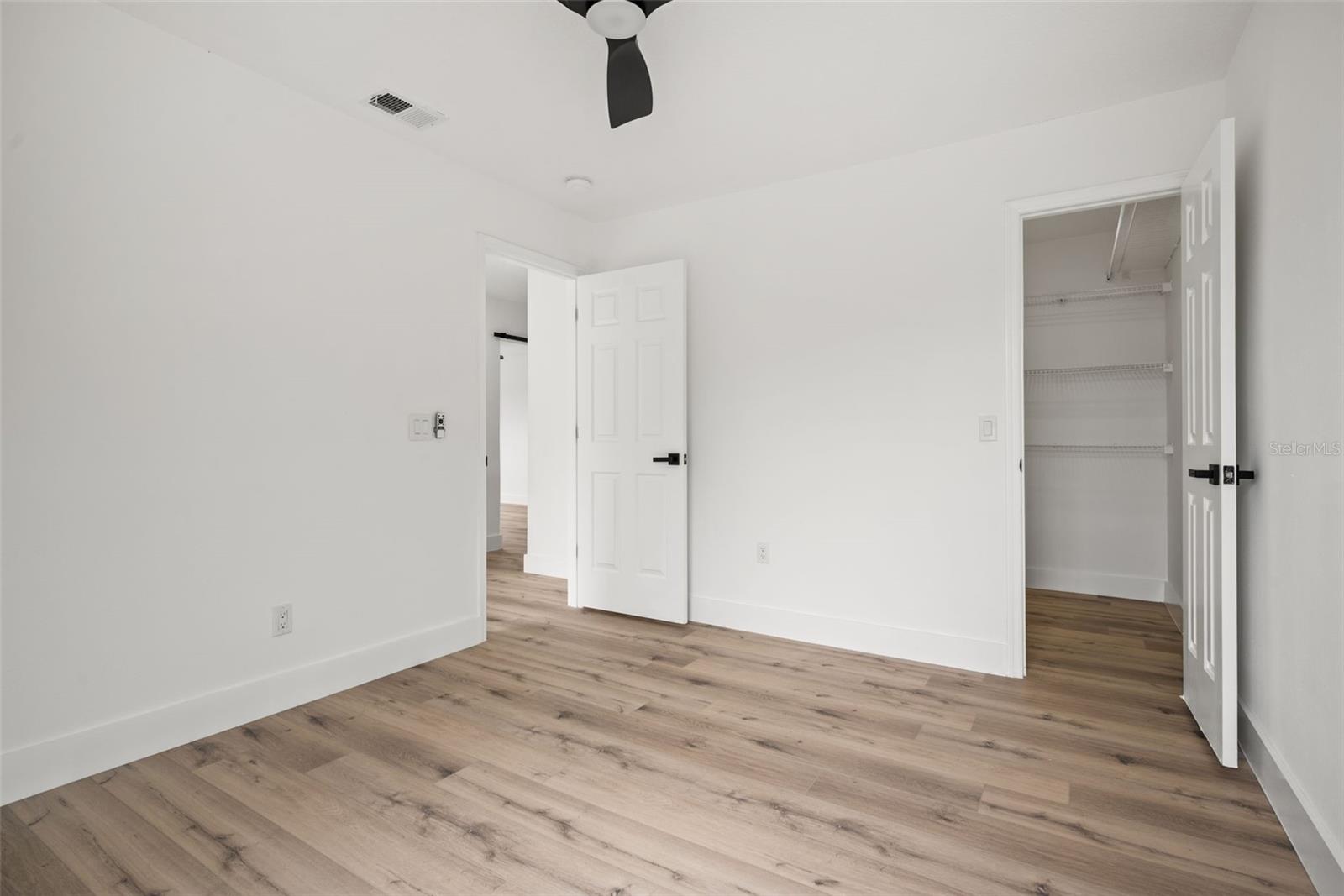 10224 MERRIMAC MANOR DR — photo 20