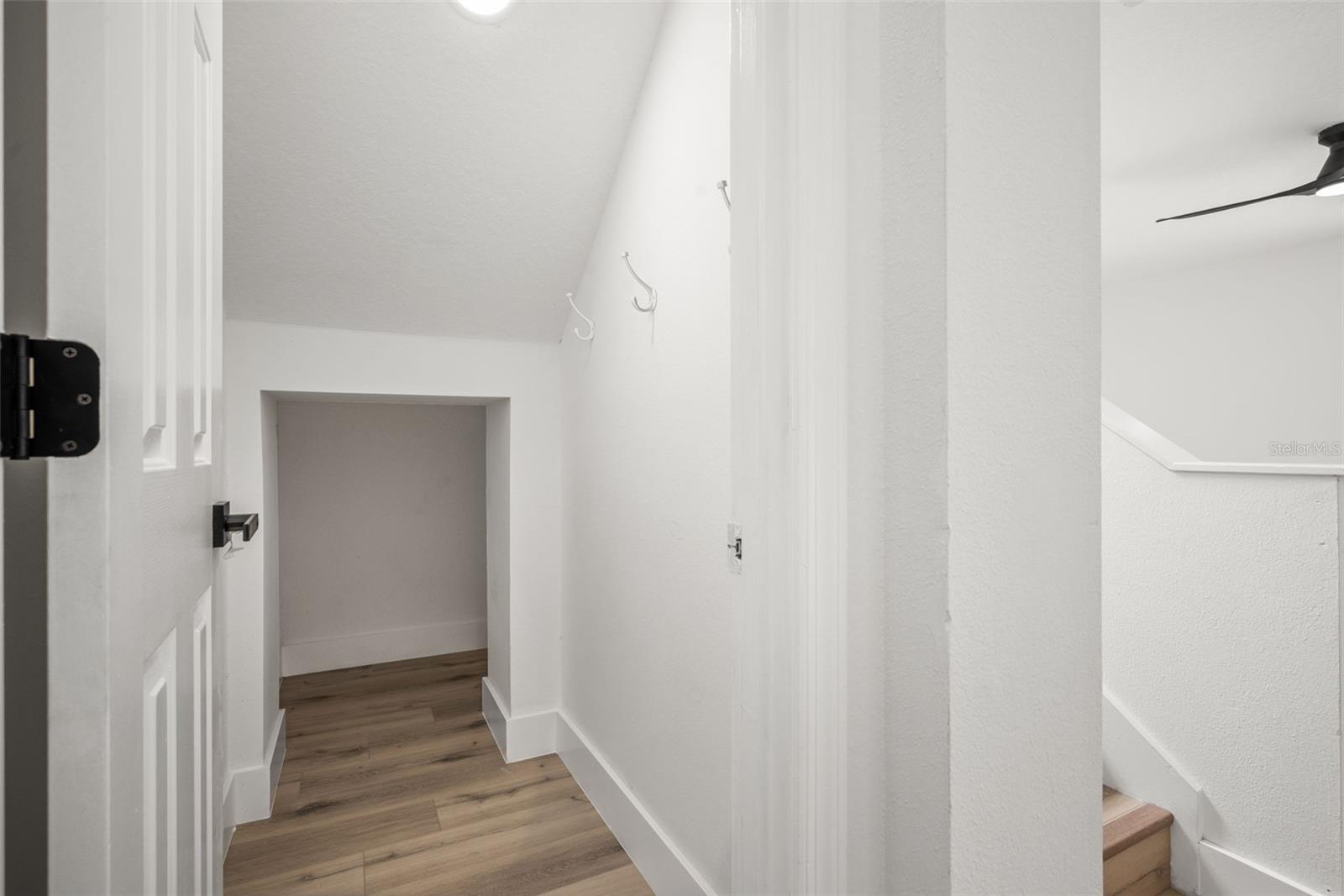10224 MERRIMAC MANOR DR — photo 7