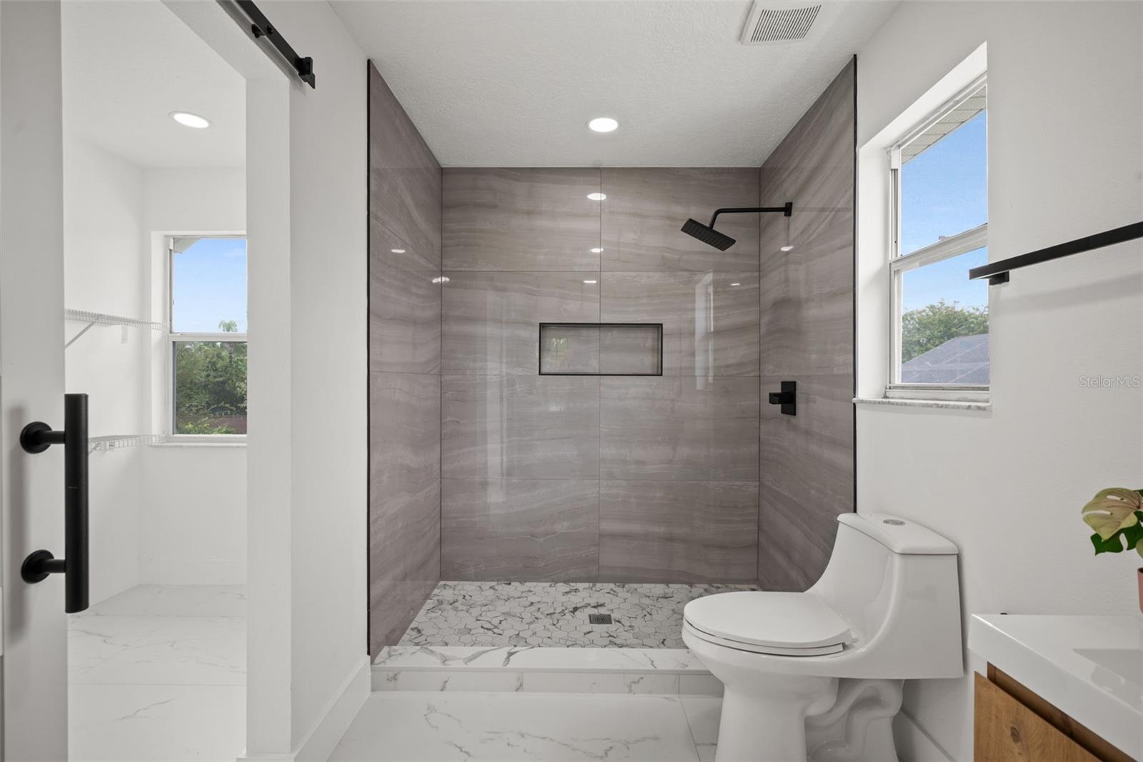 10224 MERRIMAC MANOR DR — photo 30