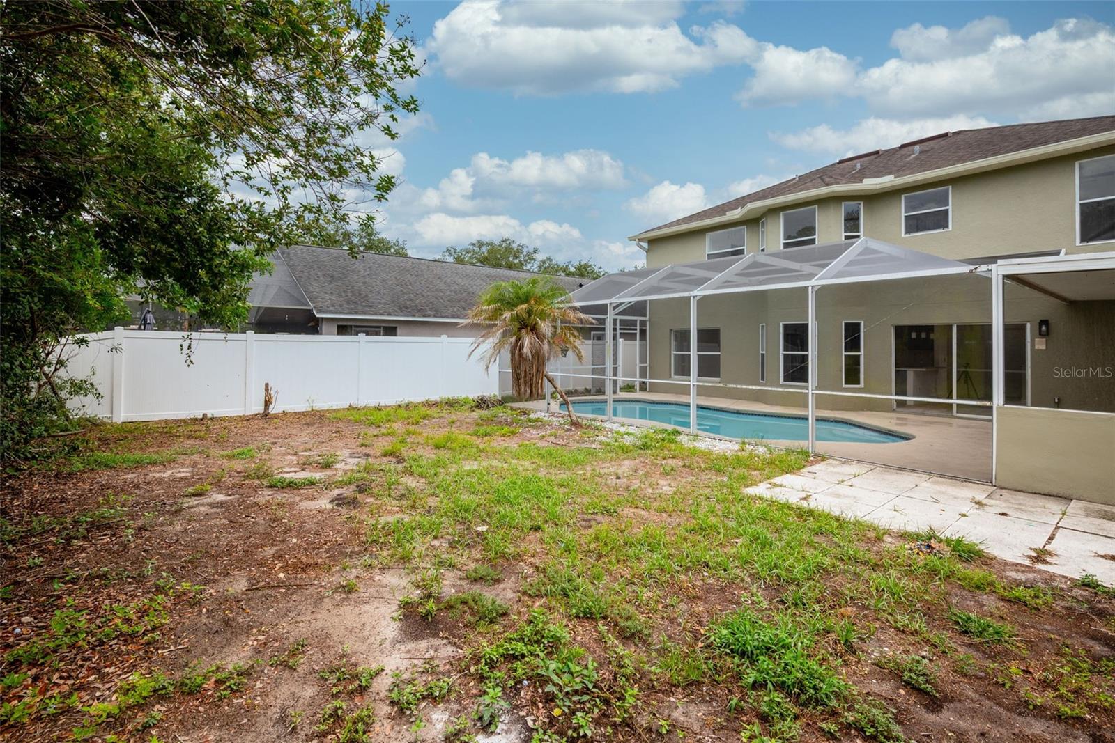 10224 MERRIMAC MANOR DR — photo 36