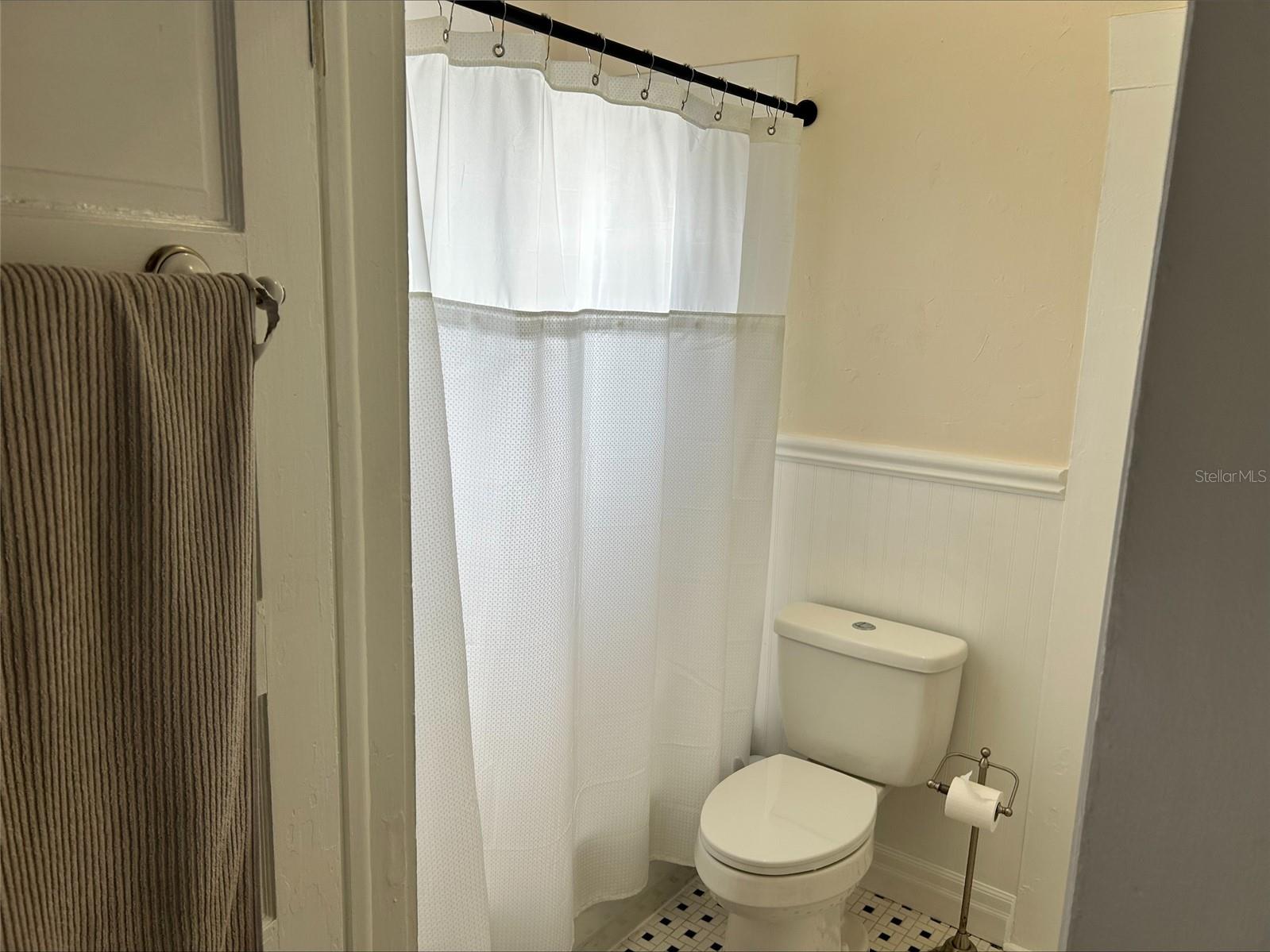 4922 N SUWANEE AVE — photo 13
