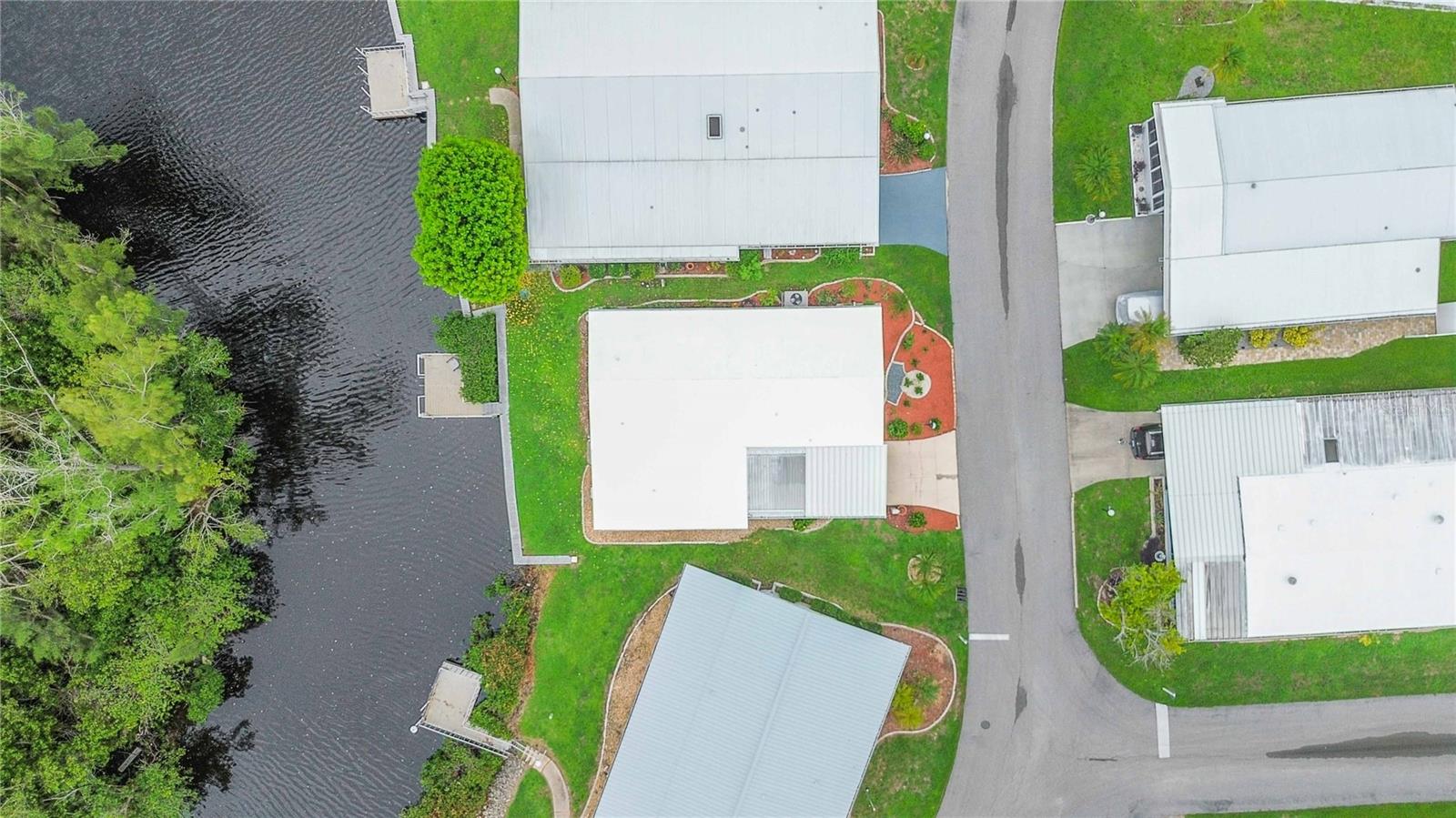 162 BERMUDA WAY — photo 52