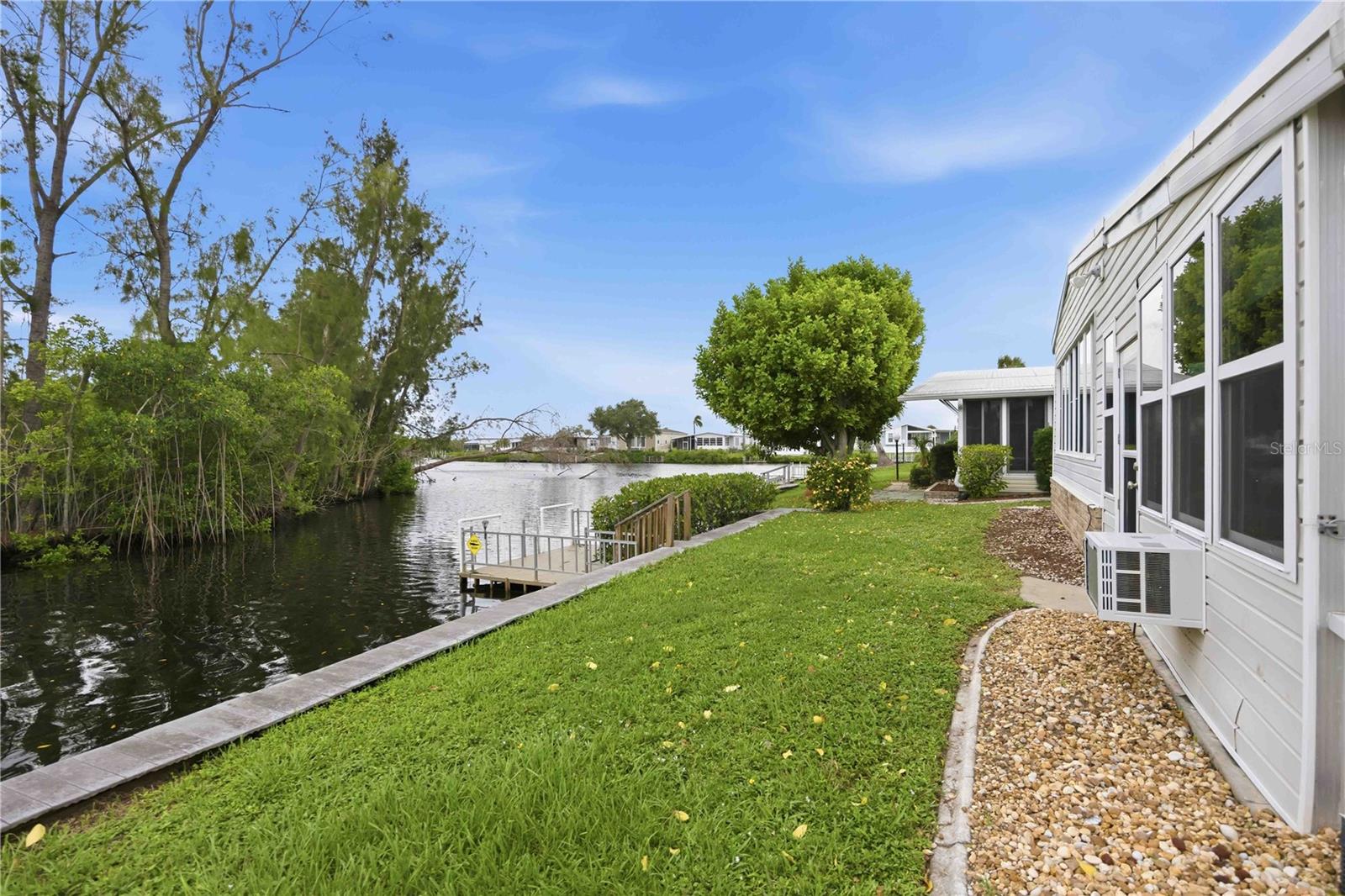 162 BERMUDA WAY — photo 31