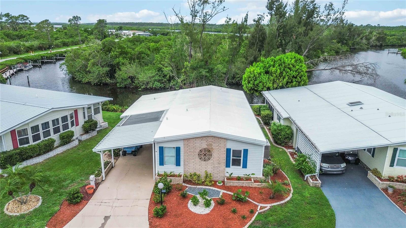 162 BERMUDA WAY — photo 49