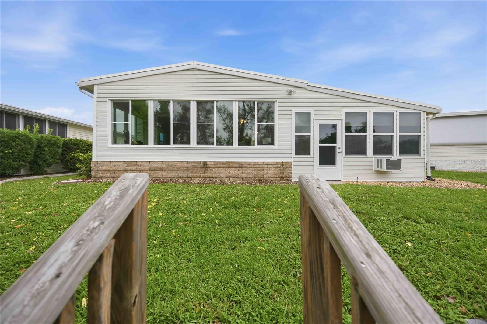 162 BERMUDA WAY — photo 33