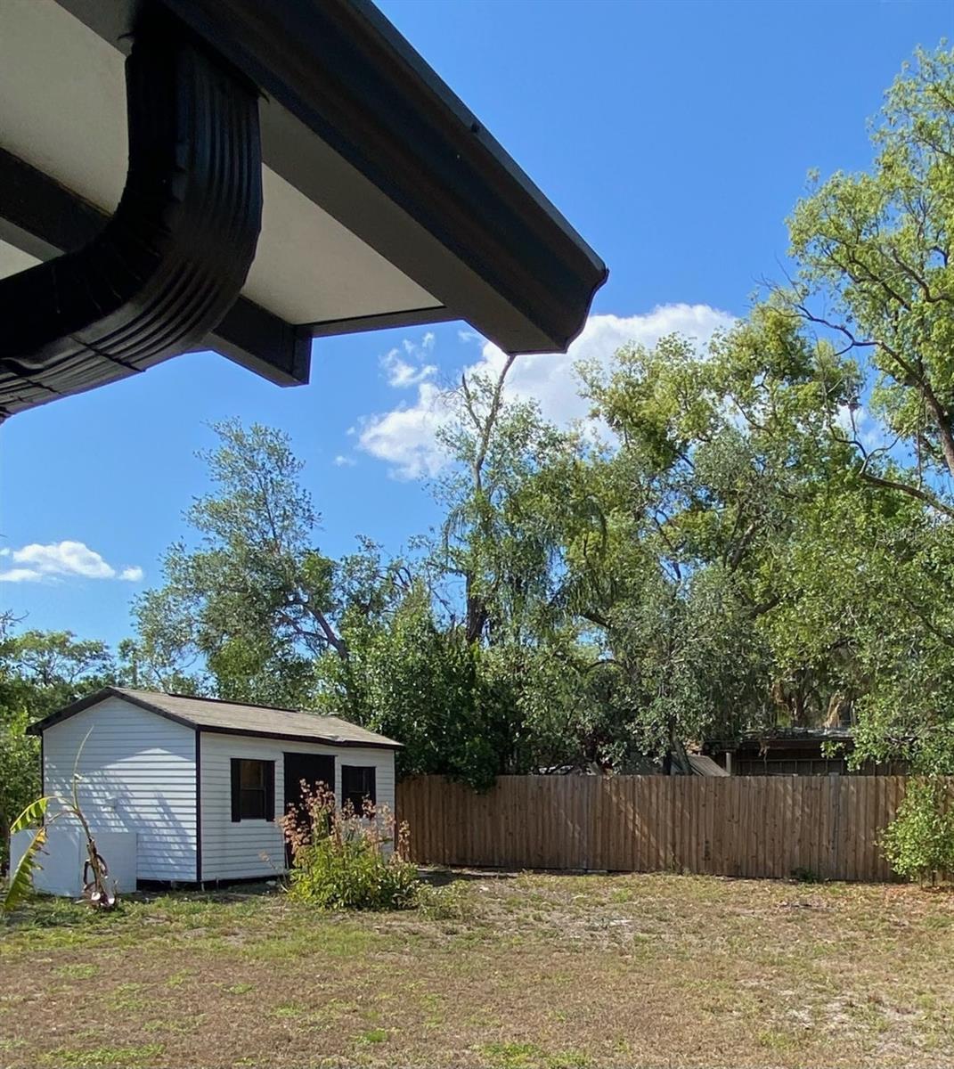 5008 PARADE ST — photo 19