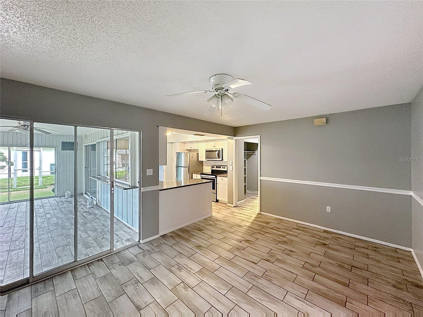 1093 N CYPRESS POINT DR — photo 7