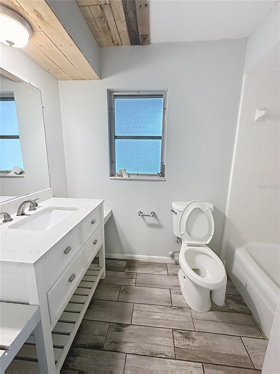 1093 N CYPRESS POINT DR — photo 24