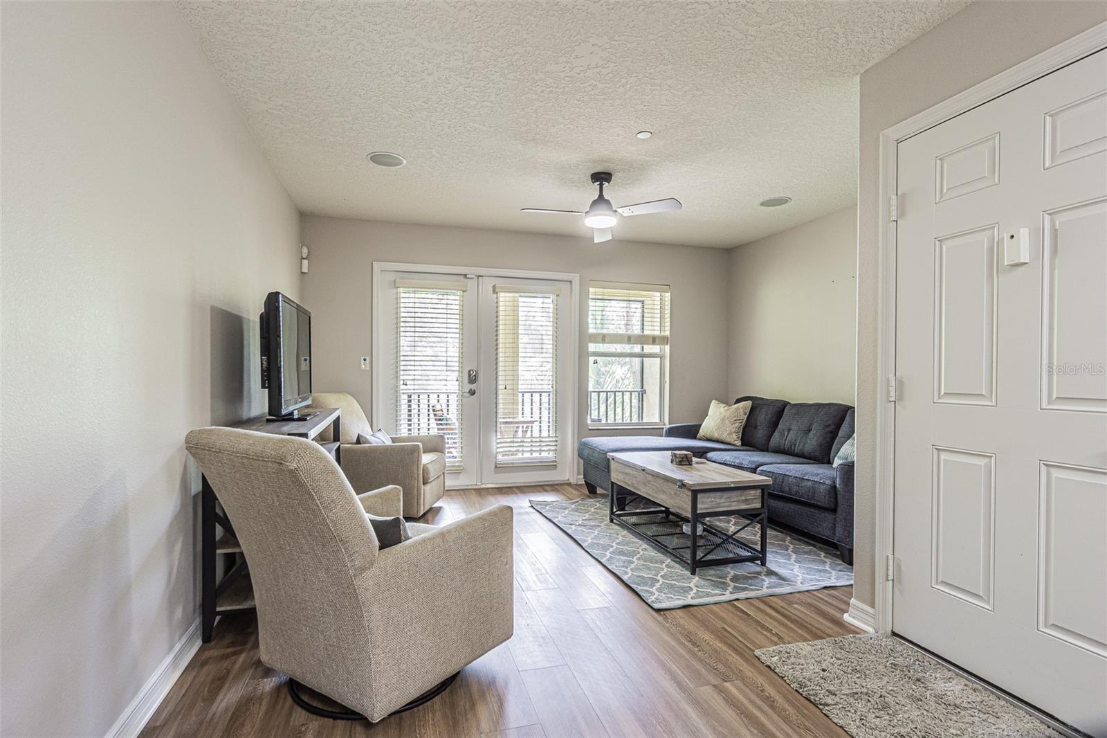 526 WHEATON TRENT PL — photo 6