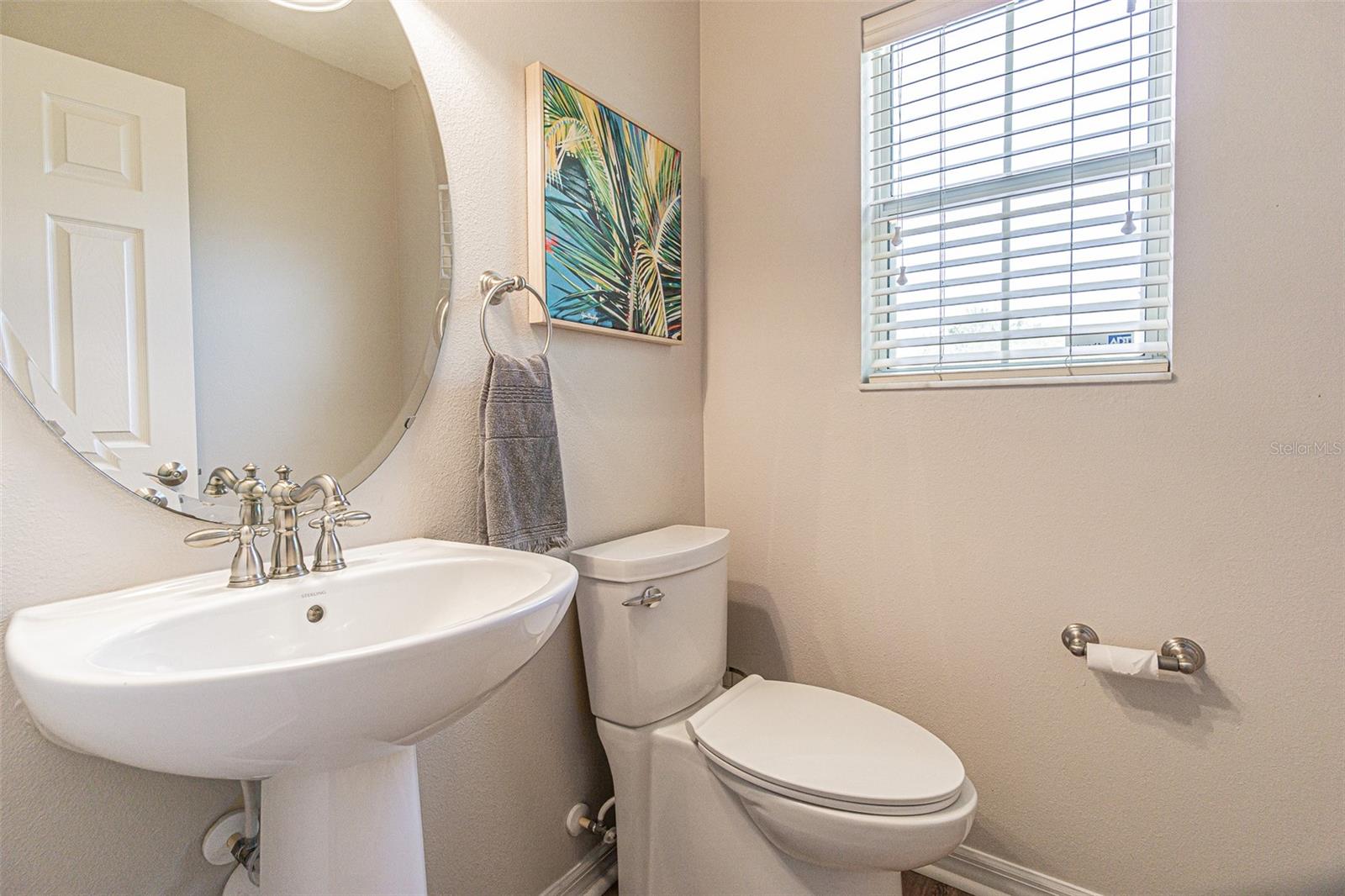 526 WHEATON TRENT PL — photo 8