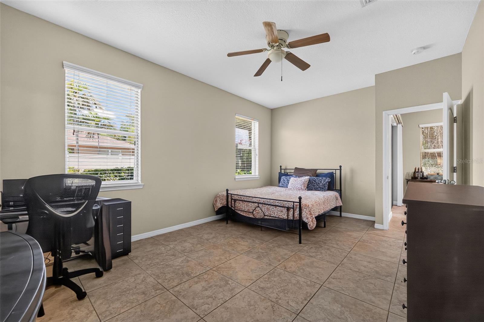 5512 MANG PL — photo 18