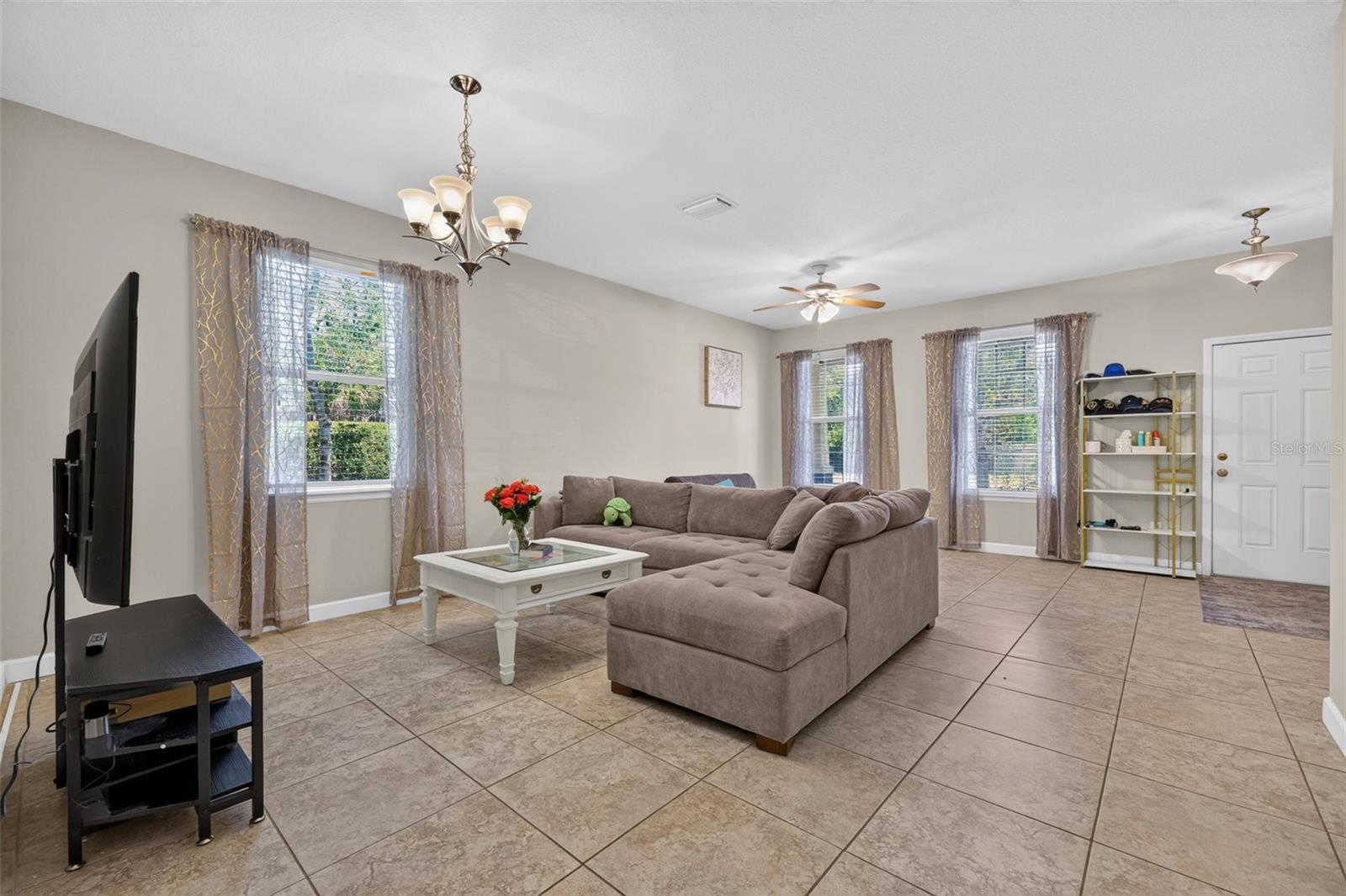 5512 MANG PL — photo 17