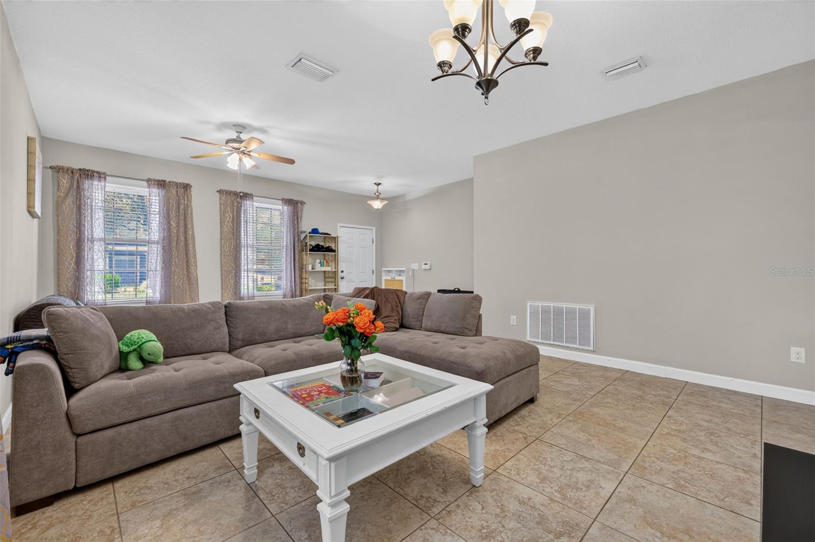 5512 MANG PL — photo 16